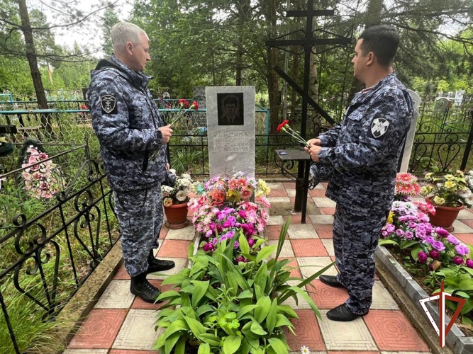 В Югре Росгвардия проводит памятные мероприятия, посвященные Герою Российской Федерации Александру Бузину