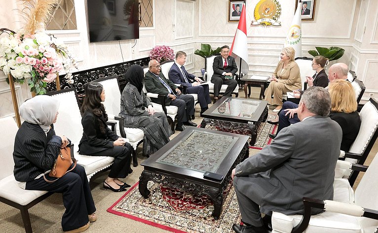 В рамках визита в Республику Индонезия делегация Совета Федерации провела ряд встреч