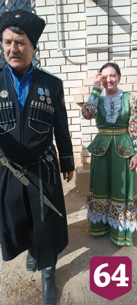 В Саратовской области провели казачий фестиваль с угощениями