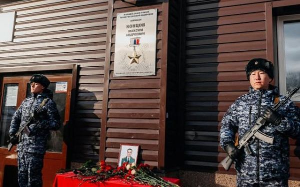 В военном городке в Улан-Удэ установят памятные бюсты двум Героям России 