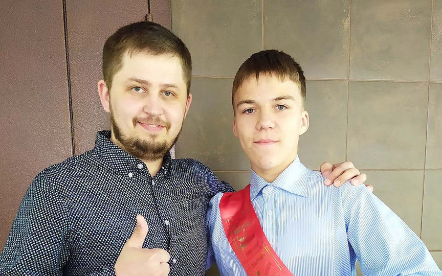 «25 подростков ждут своего значимого взрослого». Интервью с психологом проекта «Наставничество» в Кирове Артёмом Скобёлкиным