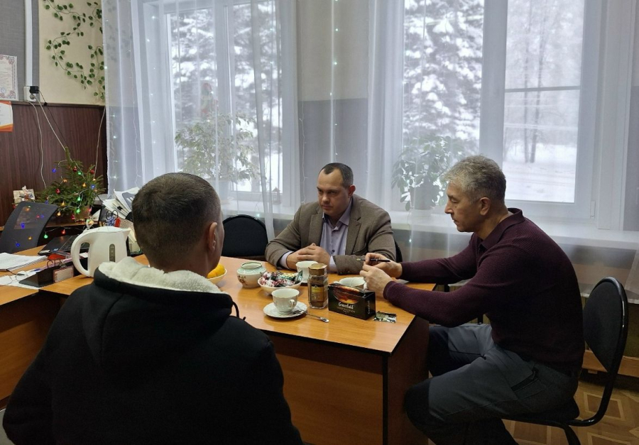 Служба по контракту