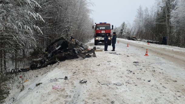 Два человека погибли в ДТП на трассе Сыктывкар — Троицко-Печорск