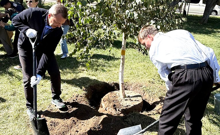 Сенаторы приняли участие в мероприятиях, проводимых в рамках 24-го заседания Комиссии по сотрудничеству между Советом Федерации и Сенатом Парламента Республики Казахстан