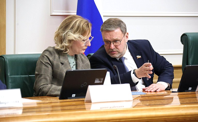 Константин Косачев