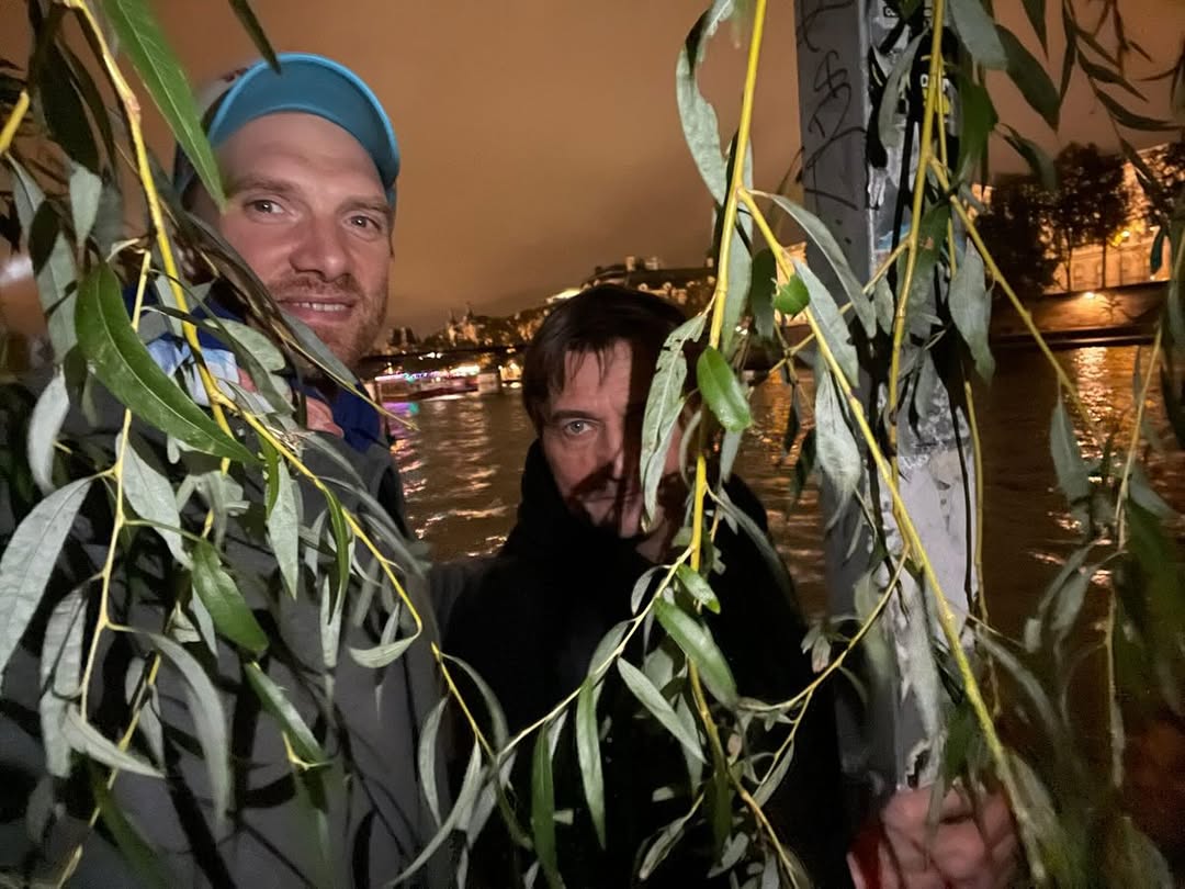 Варвара Шмыкова, Андрей Бурковский и Александр Филиппенко прокомментировали гибель Юрия Бутусова