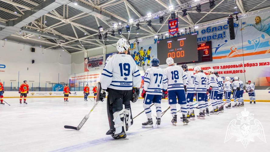 Росгвардейцы вошли в состав спортивной команды, представляющую Ульяновскую область на Всероссийском турнире Общества «Динамо» по хоккею