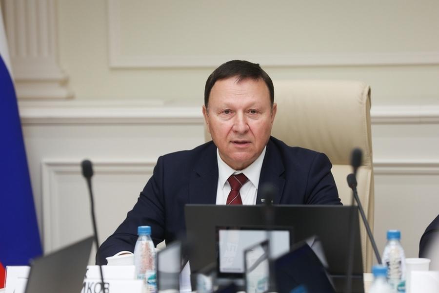 фото: пресс-служба Совета Федерации | «Это станет новой страницей». Александр Ролик провел совещание по единому префрежиму для ДФО