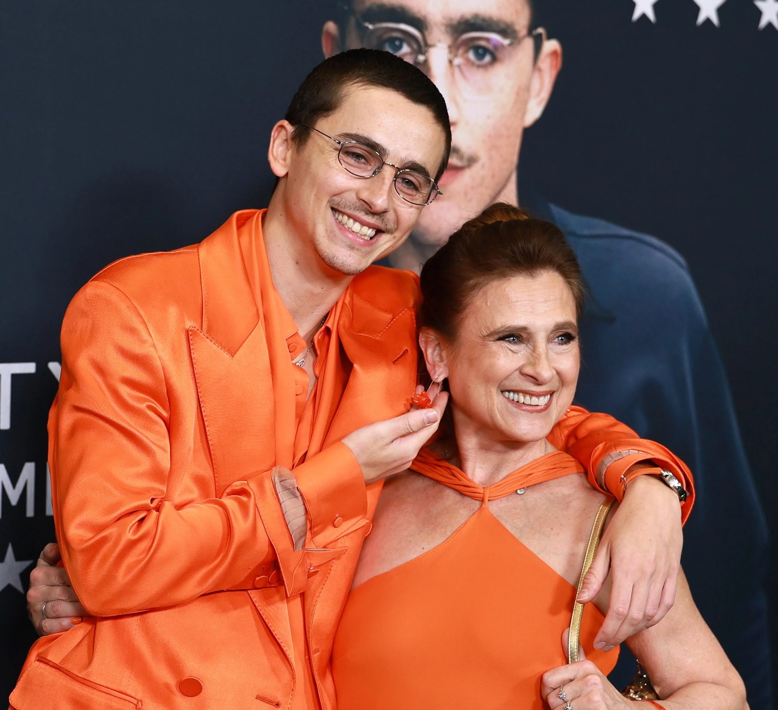 Блеск и нищета красных дорожек: Гвинет Пэлтроу с детьми, Тимоти Шаламе с мамой и Ксения Собчак со всеми