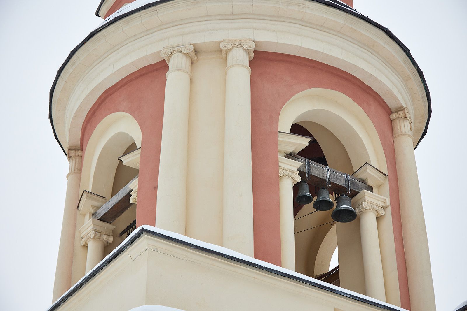 В усадьбе Свиблово завершена реставрация храма Живоначальной Троицы