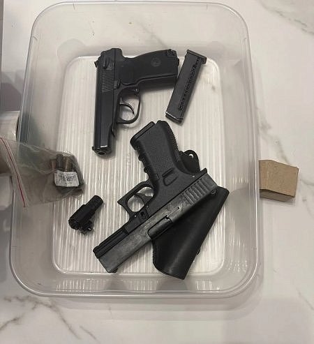 В Москве полицейские задержали подозреваемого в незаконном хранении оружия