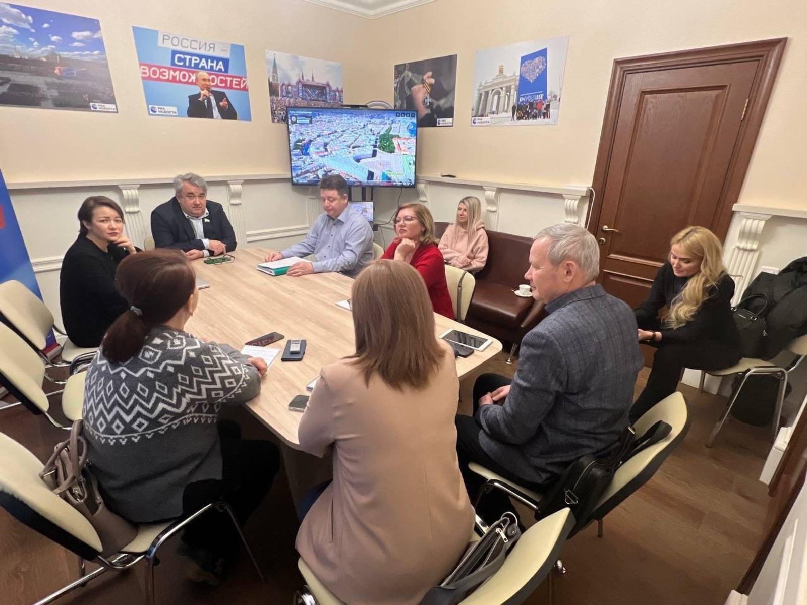 Сферы жизни человека. Сферы человеческой жизни. Их в различных сферах в. Основные сферы жизнедеятельности общества. Колесо психология жизненного баланса.