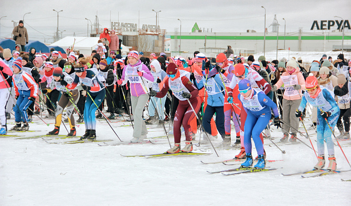 российские лыжники. региональный этап тверь. лыжник фото. региональный этап тверь. лыжня россии тверь.