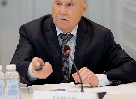 Минстрой 29.10.25 (182)_resized (1).jpg