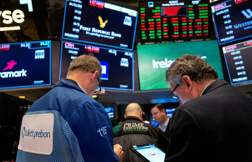 3 месяца спустя. Спустя 3 4 дня в. Некоторое время спустя. Спустя 3 4 дня в. Несколько часов спустя.