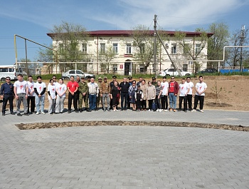 В Красноярском районе продолжается акция «Сад памяти»