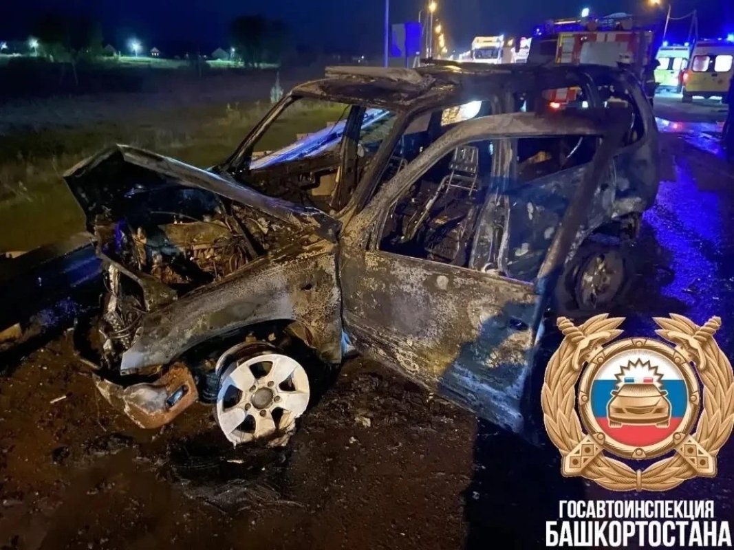 Водитель иномарки пострадал в лобовой аварии в Башкирии