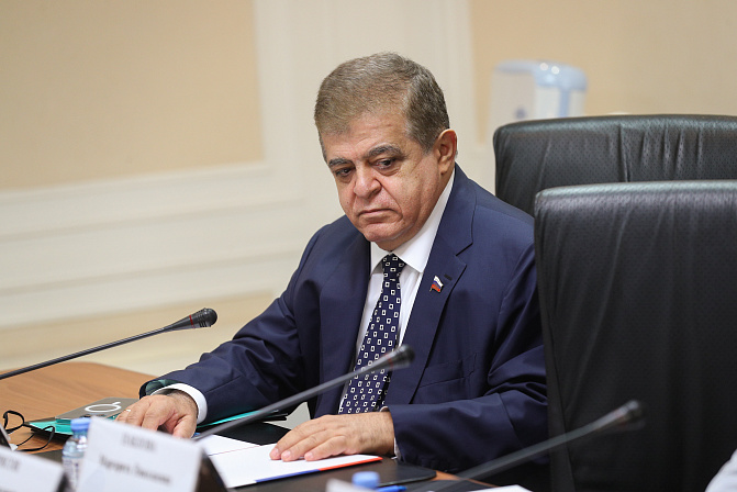 сенатор владимир джабаров