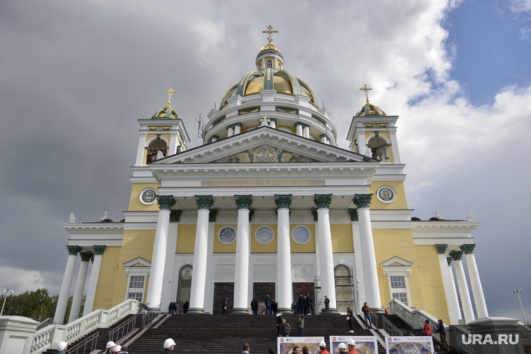 Фасады Христорождественский кафедральный собор города Липецка