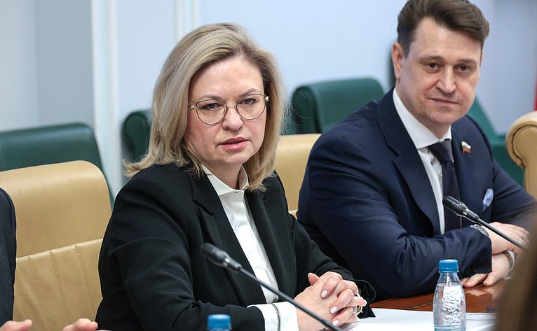 Семинар-совещание для законодательных органов субъектов РФ «Проблемы реализации новых механизмов использования и охраны земель сельскохозяйственного назначения в субъектах РФ»