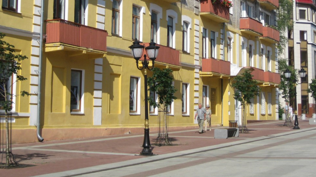 Брянцев пригласили на выставку декоративно-прикладного искусства