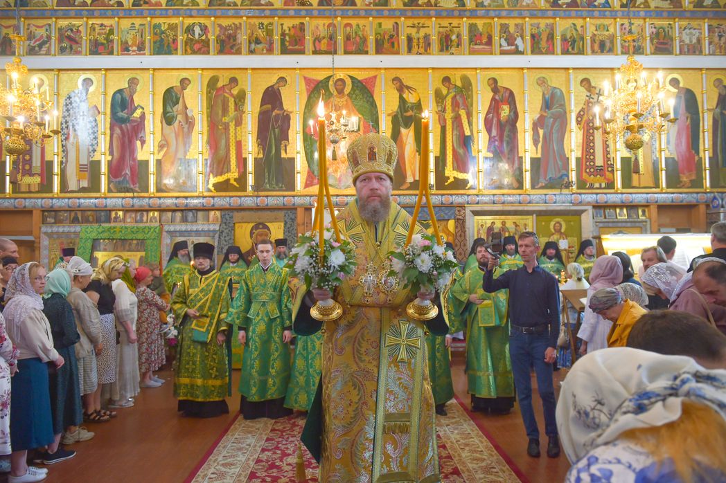 В Прилуцком монастыре Вологодской епархии молитвенно отметили праздник Сретения чудотворной иконы Димитрия Прилуцкого