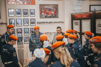 Кадеты посетили институт