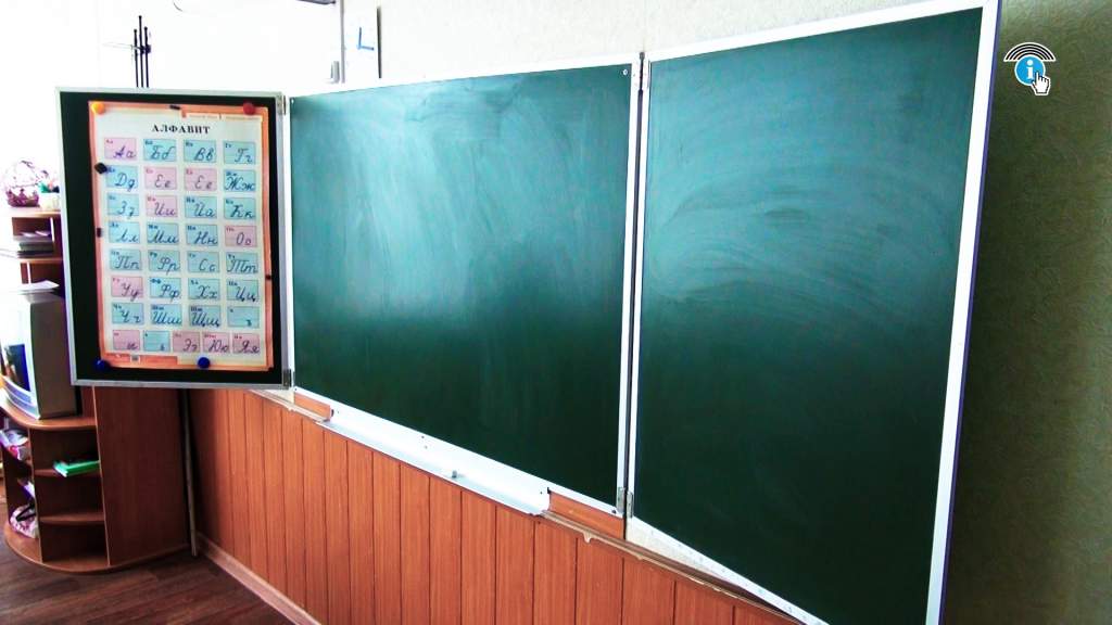 Более 1500 курских одиннадцатиклассников сдают тренировочный ЕГЭ по математике
