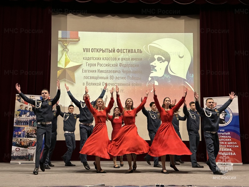 Крымские кадеты пожарно-спасательного профиля в лидерах на VIII Открытом Фестивале кадетских классов и школ имени Героя России Евгения Чернышева