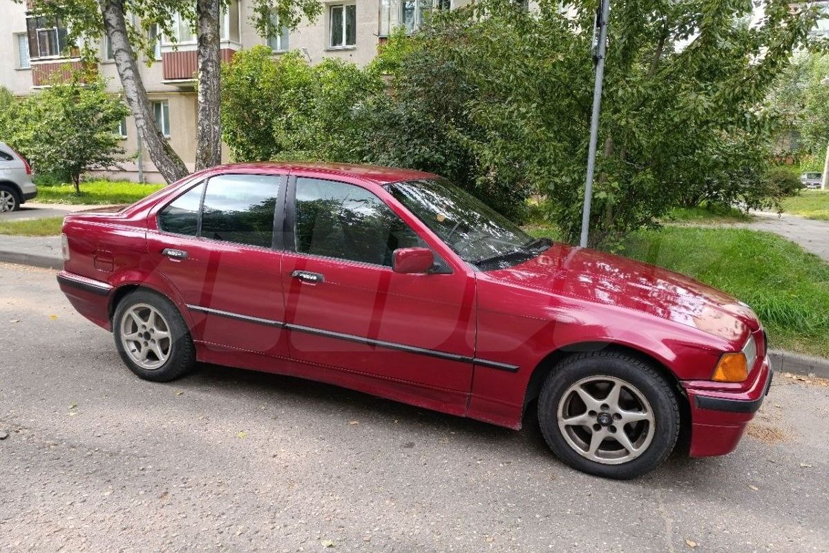 «Поимей мечту!»: смотрим машины до $2500