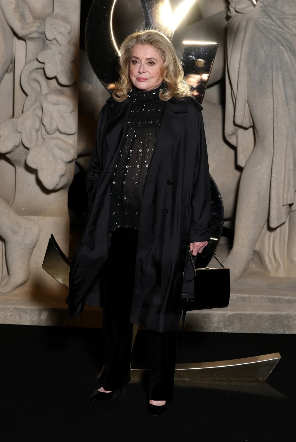 Неделя моды в Париже: Мадонна, Рене Зеллвегер и Катрин Денев