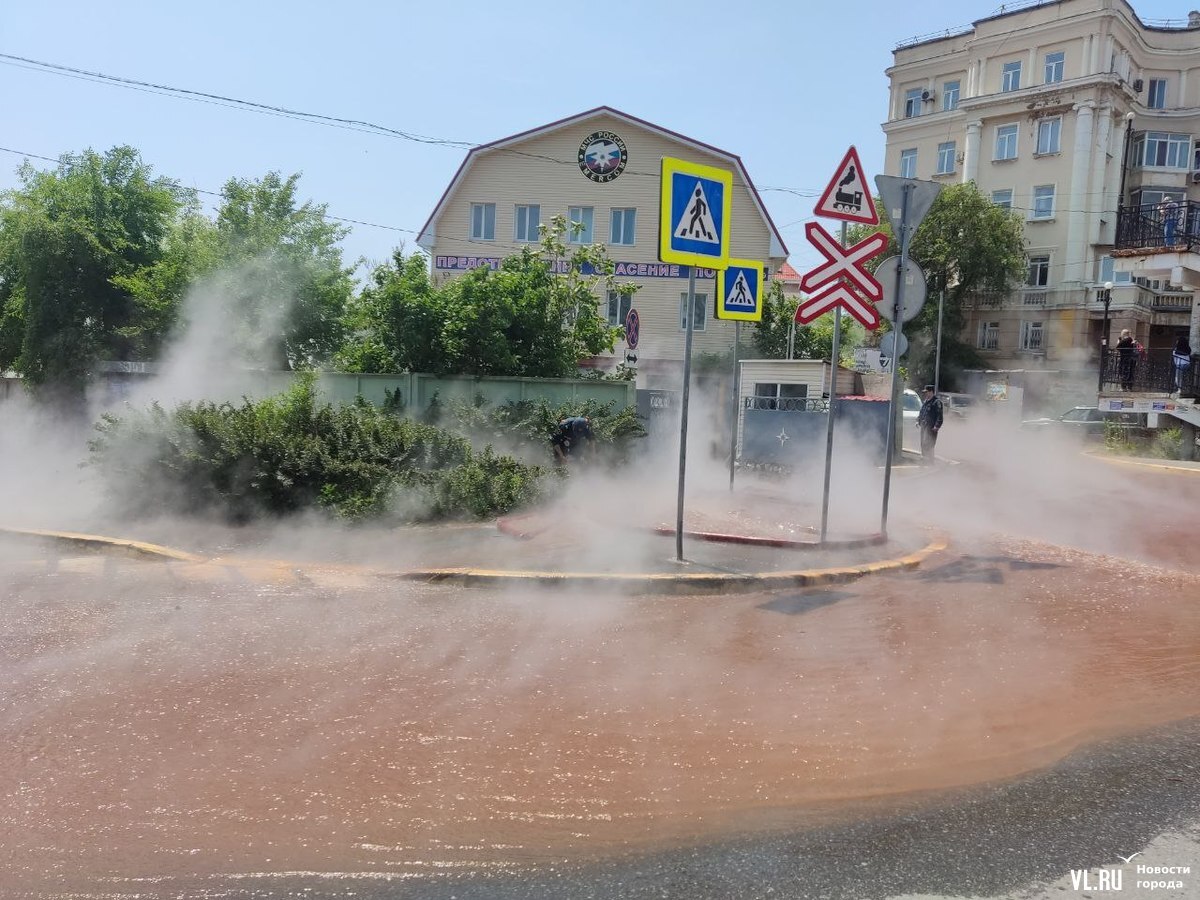 владивосток площадь луговая