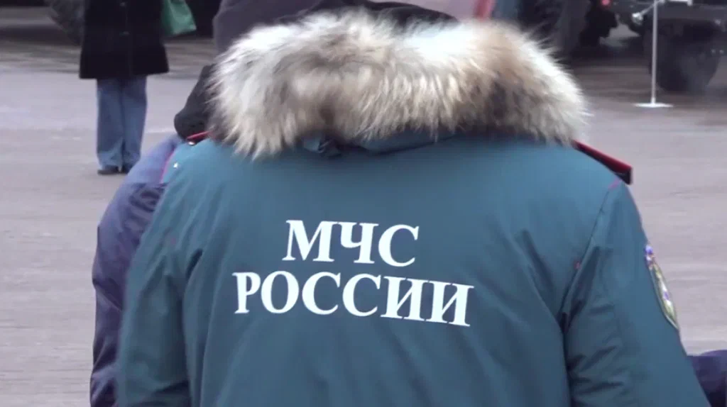 Брянские спасатели потренировались встречать весенний паводок