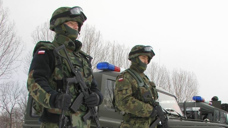 Офицеры военной жандармерии Польши