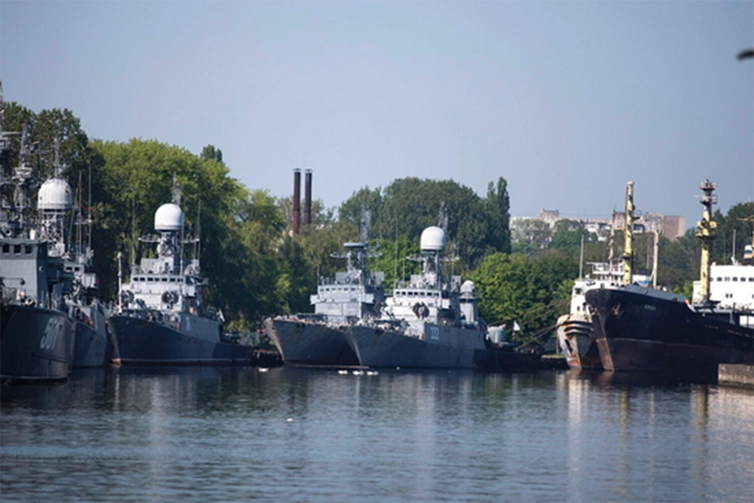 Калининградская область вмф. Балтийская военно-морская база Балтийского флота. Балтийск база Балтийского флота. Балтийск база ВМФ. Балтийский флот Калининград.