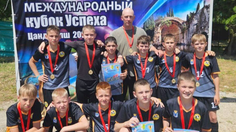 В июне футболисты клуба «Олимпия» приняли участие в международном турнире «Кубок успеха» в Абхазии