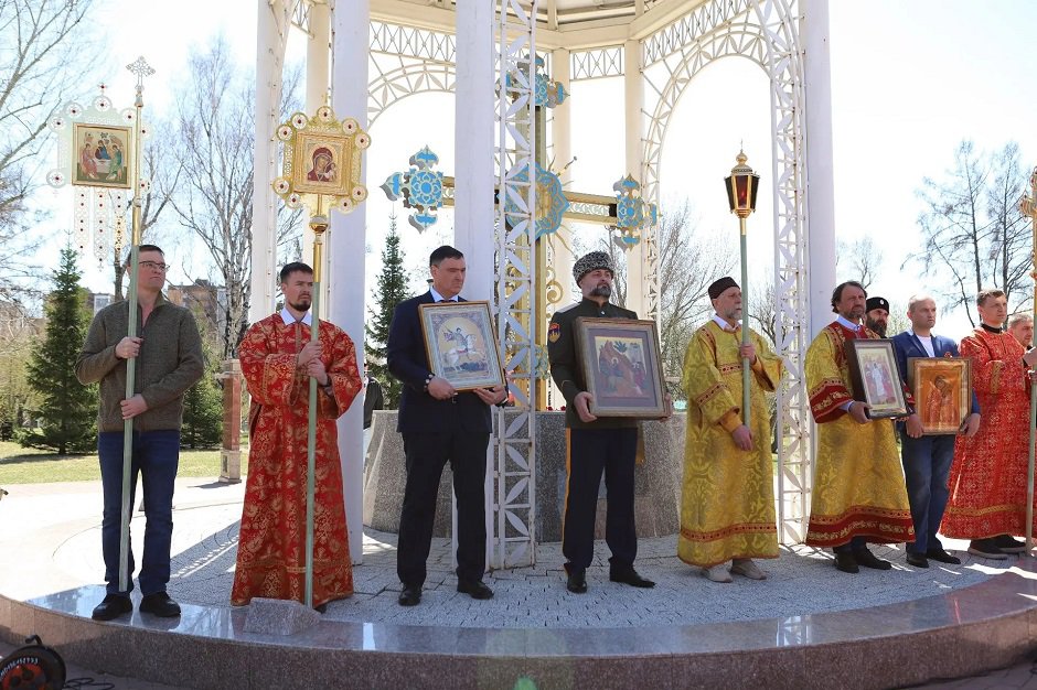 Крестный ход. Фото пресс-службы администрации Иркутска