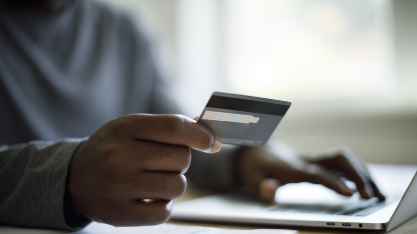 Общественник Павлов прокомментировал идею запретить скидки по картам маркетплейсов