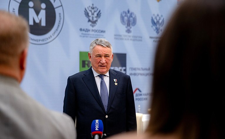 Юрий Воробьев