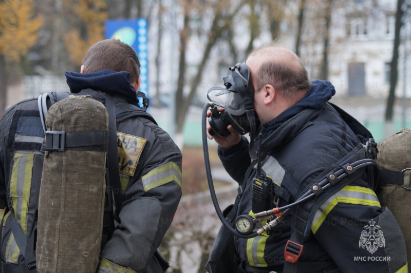 В городской клинической больнице №7 прошло пожарно-тактическое занятие