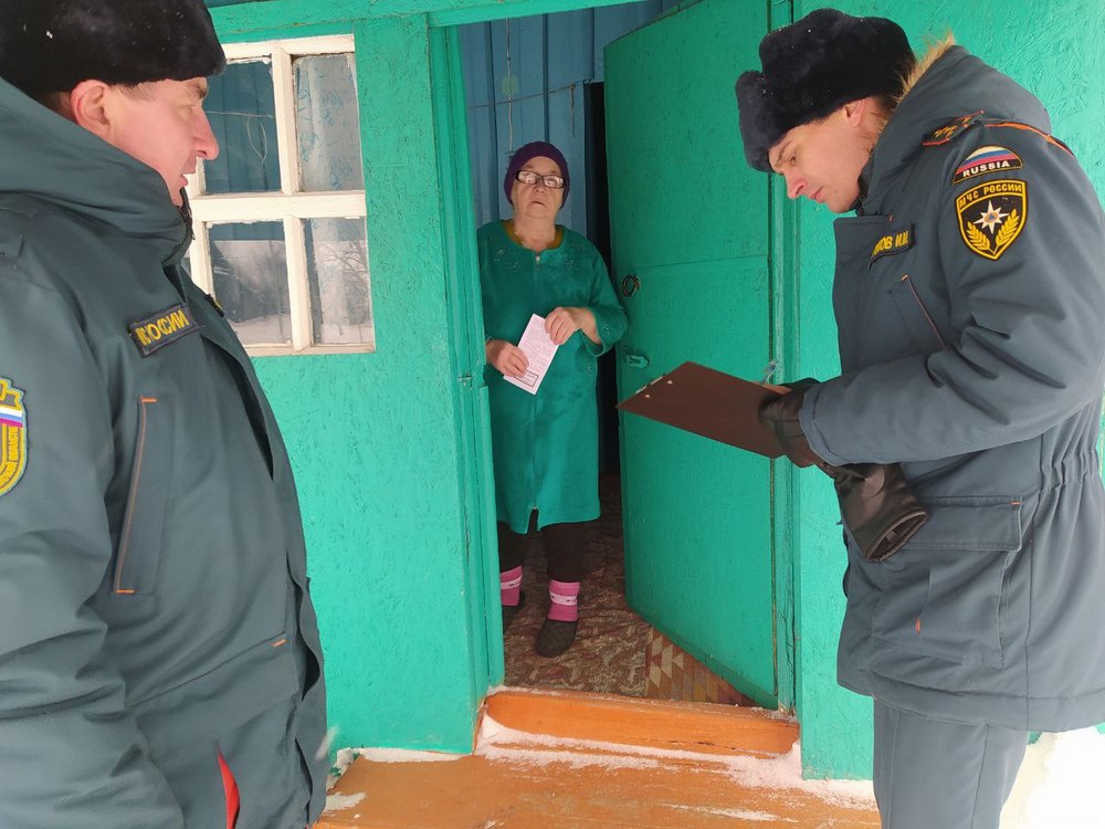 В Наровчатском районе продолжается работа по профилактике пожарной безопасности в жилом секторе