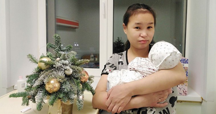 Первым новорожденным в 2026 году на Чукотке стал мальчик