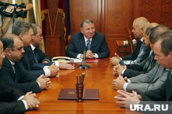 Профессиональный путь Магомедова начался с работы на мебельной фабрике