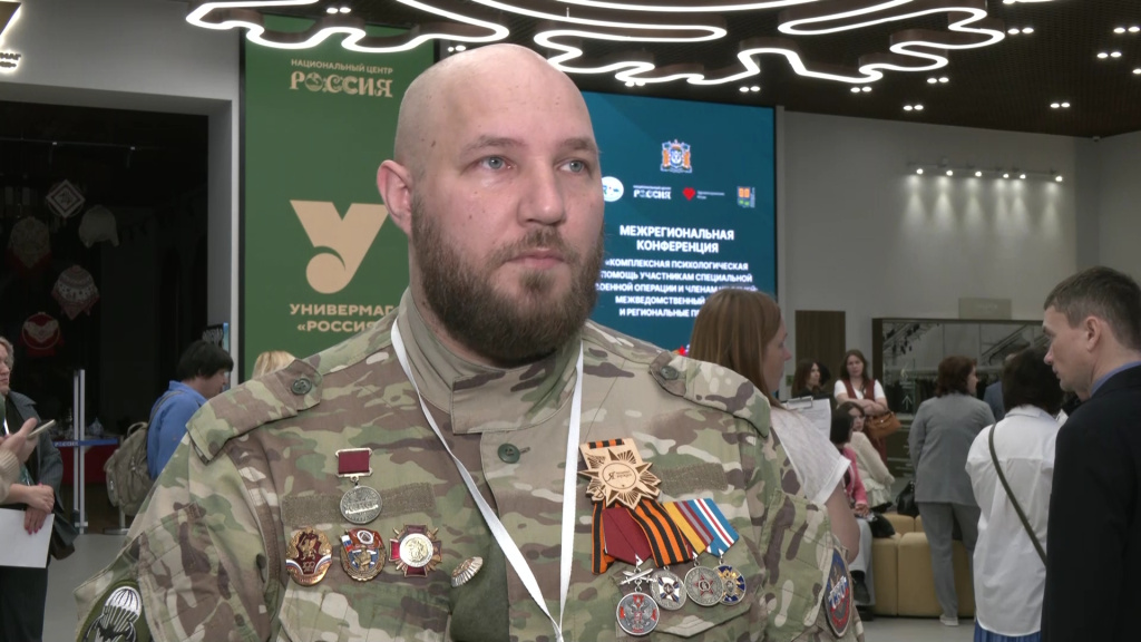 Плотников.jpg