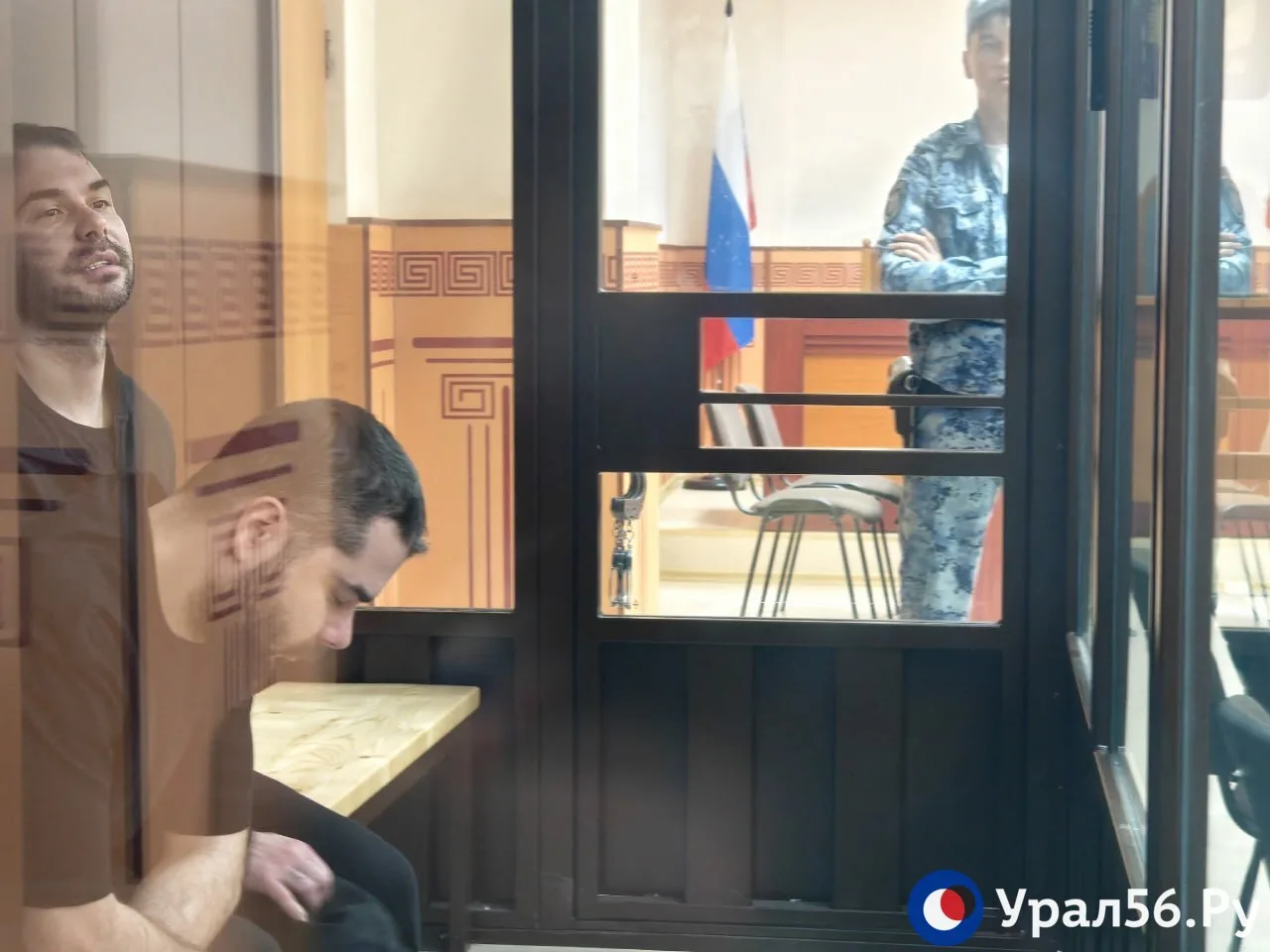 Братья Макаровы в зале суда 13 мая