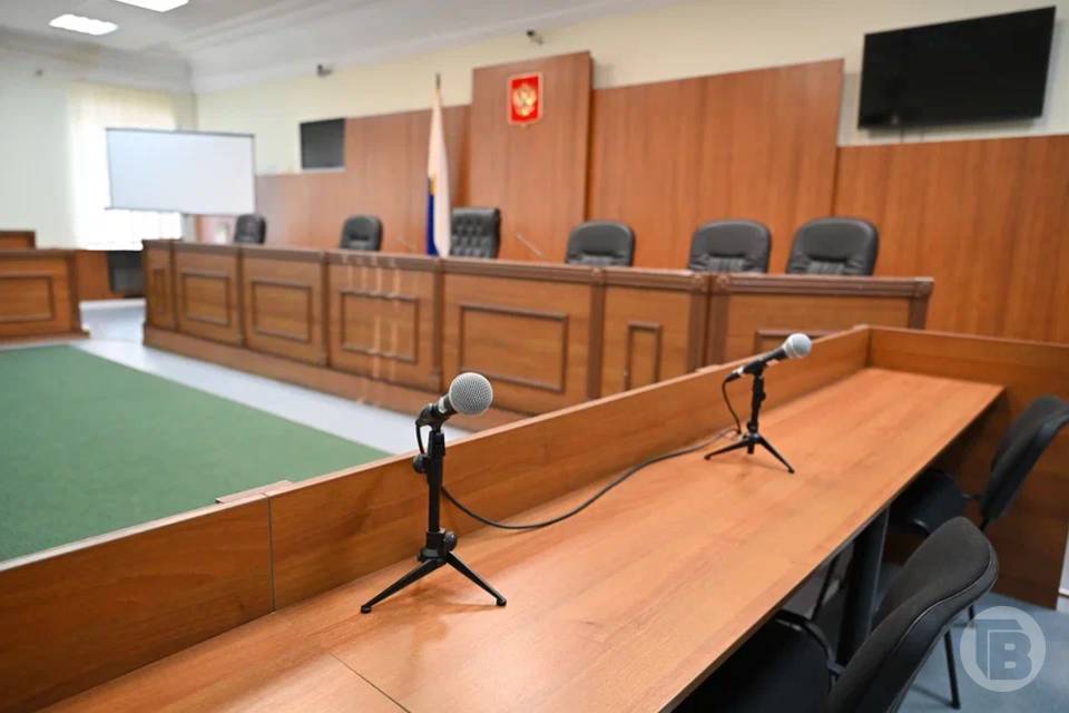 Житель Волгоградской области незаконно приобрел склад и земельный участок