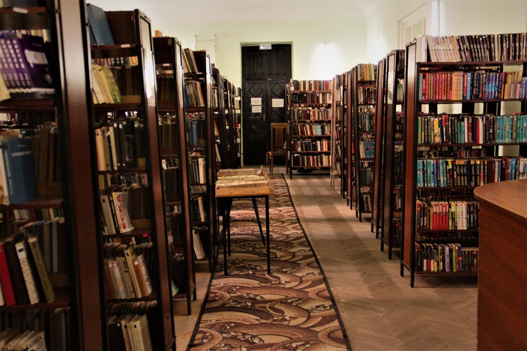 Астрахань эспланадная улица 14 библиотека им крупской. Сайт библиотеки крупской астрахань. Библиотека им крупской астрахань. Астрахань областная библиотека. Библиотека им крупской оренбург.