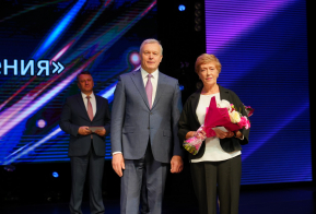 Федеральные награды вручили сотрудникам ДВГМУ в честь юбилея вуза