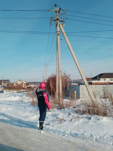 Фото: Опутаны сетью: энергетики «Россети Сибирь» проводят рейды в Кузбассе по выявлению незаконных линий связи 2