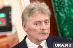 По специальности Песков - «историк-востоковед, референт-переводчик»